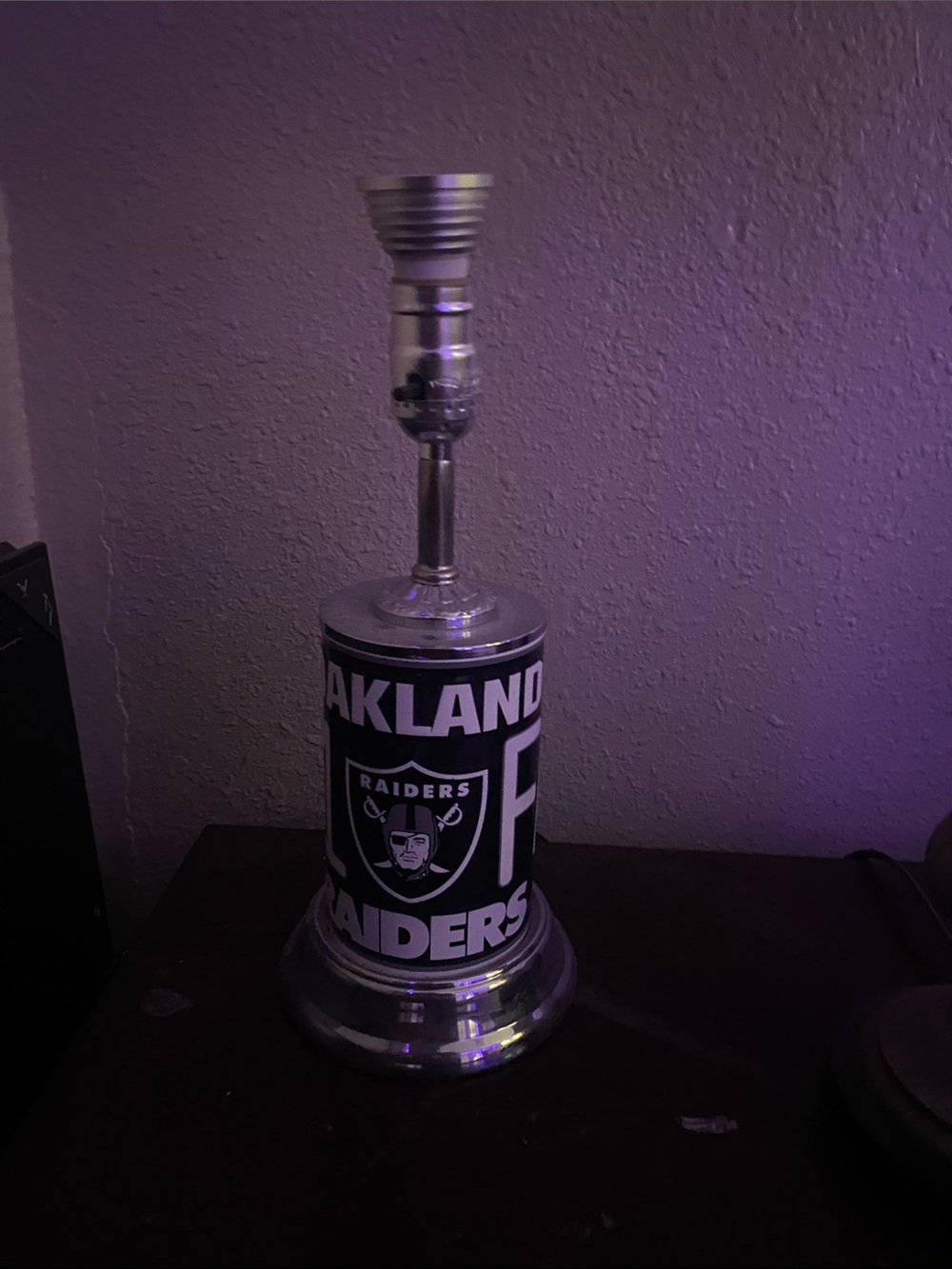 Oakland Raiders Metallic Table Lamp - Black & Silver